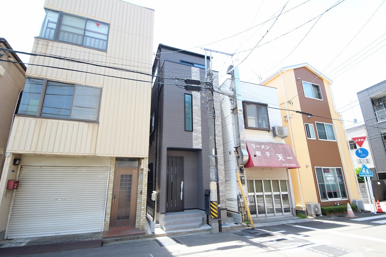【中古】 わかりやすい借家 賃貸マンション・アパートの契約から更新・終了・紛争 〔１９９７年〕改/自由国民社/吉田杉明 ZDsgBPg_M-ILiI4KlTagDQ==